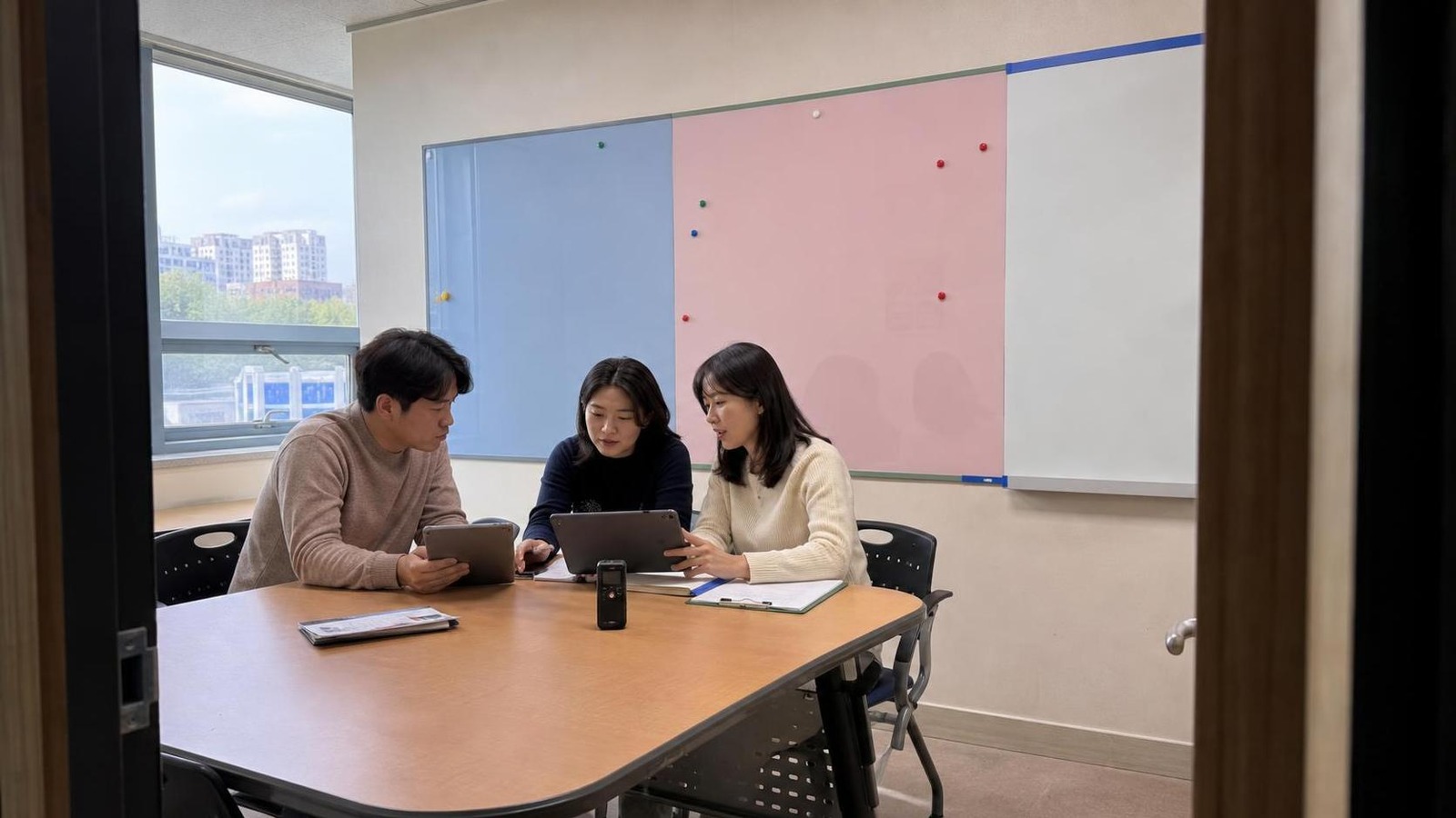 학부모 상담 음성 메모 정리법: 전화·방문 대화를 출결·보강 실행으로 바꾸는 기준